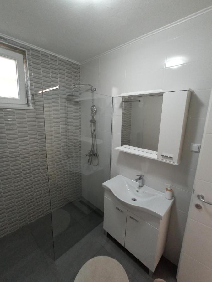 Sun Studio Apartment Komolac Esterno foto